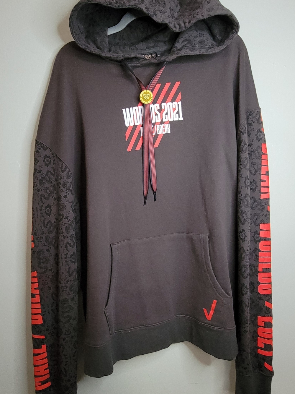 Rare Limited Edition League Of Legends Worlds 2021 Make Break Verizon Hoodie XL